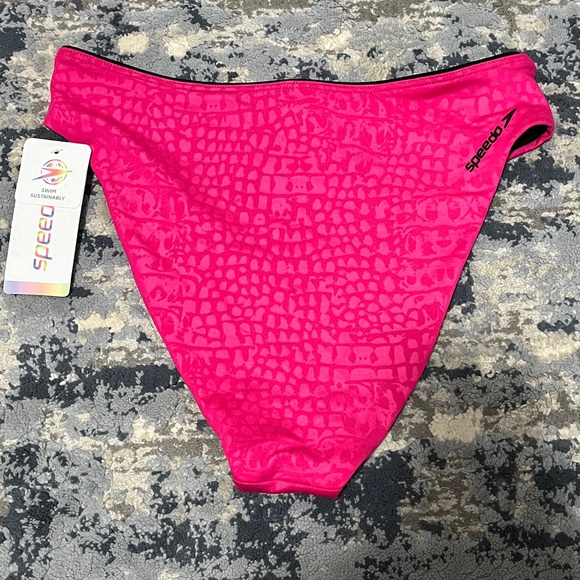 Speedo Pink and Black Bikini Bottom - Picture 3 of 5